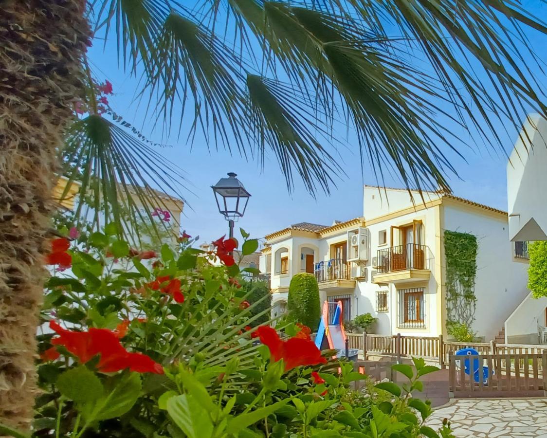 Apartamento Oasis Playas de Vera Esterno foto